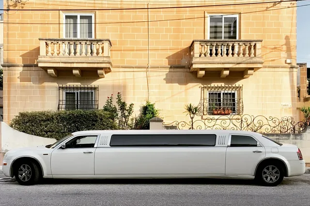 A Quinceañera Transportation Timeline That Works