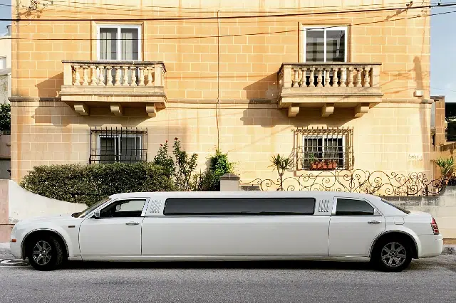 Chrysler 300 Stretch Limousine