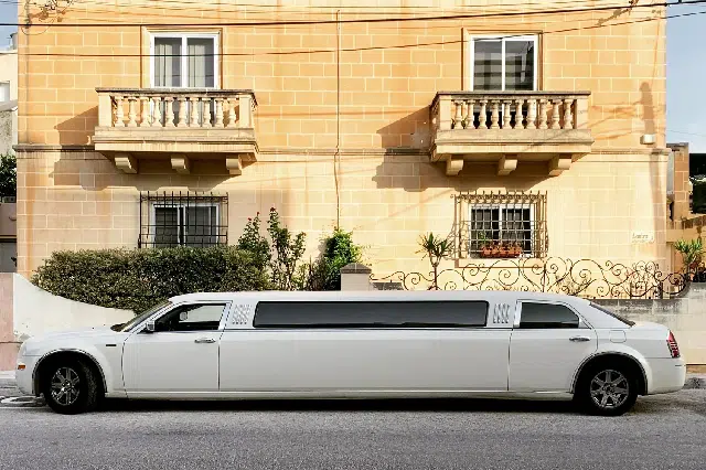 Lincoln MKT Stretch Limousine