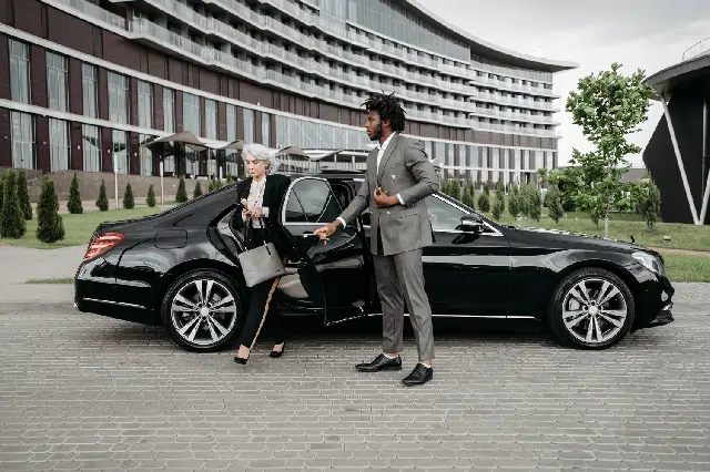 Mercedes-Benz S-Class — Black Car