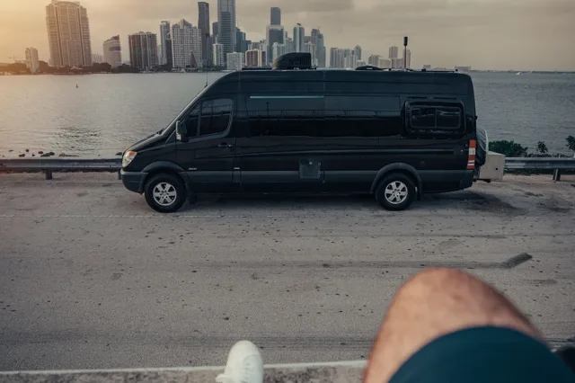 Group Luggage Planning for Airport Van Transportation